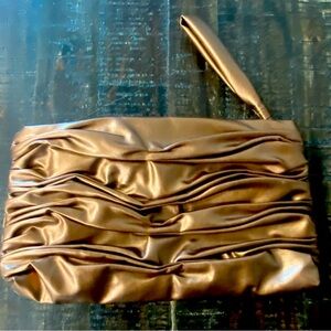 Nice! Rouched Clutch Purse in Copper New Without Tag Gold Wristlet